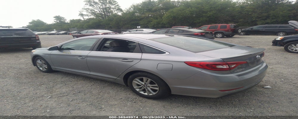5NPE24AFXFH152860 2015 HYUNDAI SONATA photo no. 3