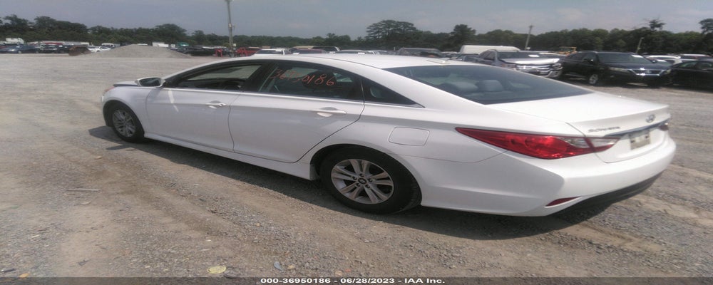 5NPEB4ACXEH904190 2014 HYUNDAI SONATA photo no. 3