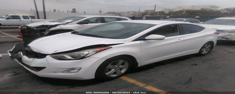 5NPDH4AE6DH333999 2013 HYUNDAI ELANTRA photo no. 2