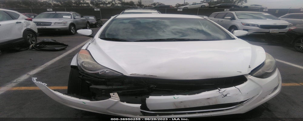 5NPDH4AE6DH333999 2013 HYUNDAI ELANTRA photo no. 6