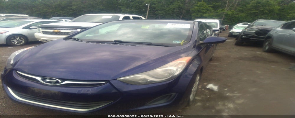 5NPDH4AE9DH160320 2013 HYUNDAI ELANTRA photo no. 2