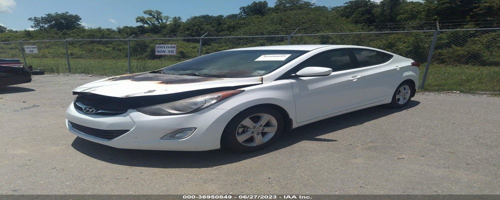 5NPDH4AE0DH425366 2013 HYUNDAI ELANTRA photo no. 2