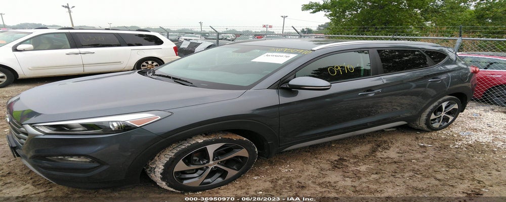 KM8J3CA26HU380135 2017 HYUNDAI TUCSON photo no. 6