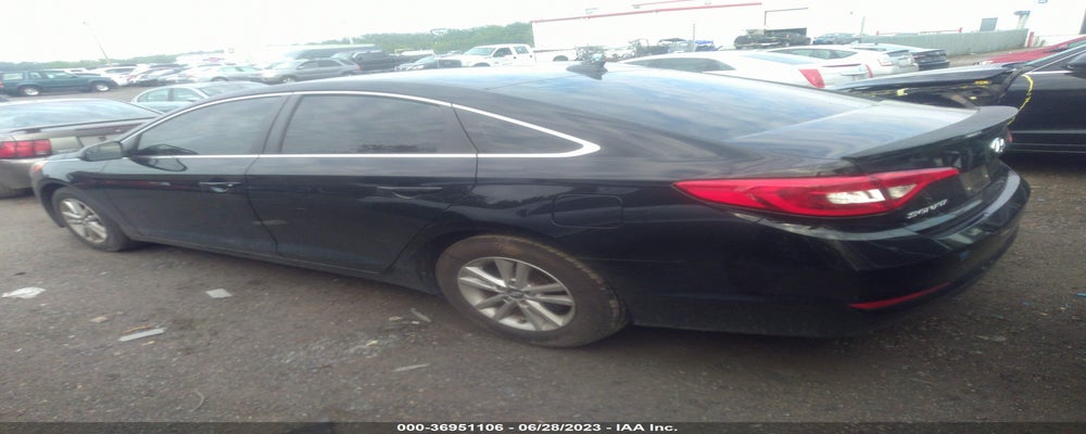 5NPE24AF0FH214136 2015 HYUNDAI SONATA photo no. 3