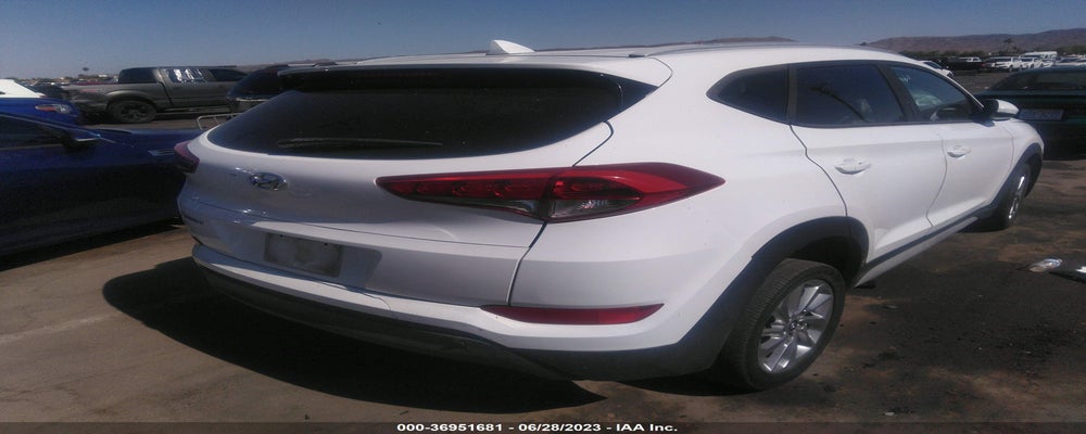 KM8J33A43JU710367 2018 HYUNDAI TUCSON photo no. 4