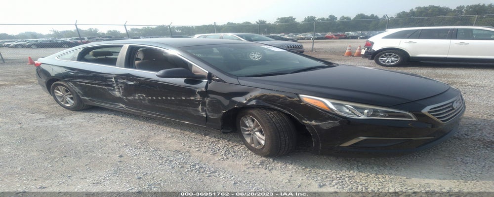 5NPE24AFXGH308669 2016 HYUNDAI SONATA photo no. 3