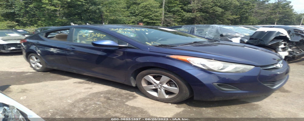 5NPDH4AEXDH384101 2013 HYUNDAI ELANTRA photo no. 1