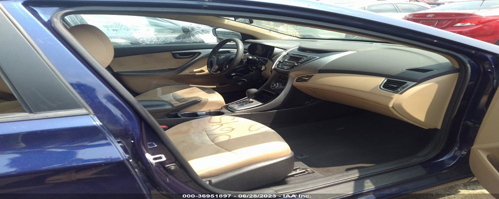 5NPDH4AEXDH384101 2013 HYUNDAI ELANTRA photo no. 5