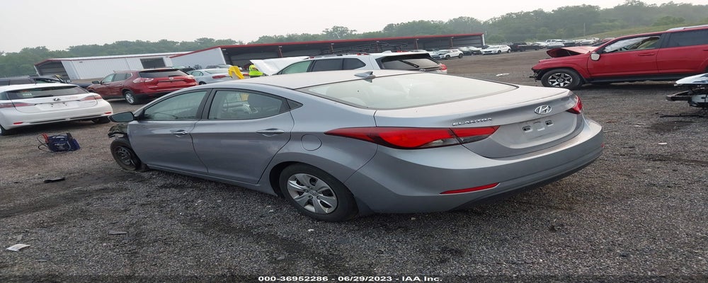 5NPDH4AE2GH767955 2016 HYUNDAI ELANTRA photo no. 3