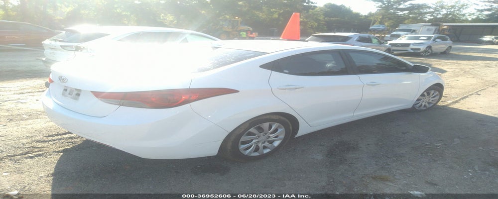 5NPDH4AE1CH132364 2012 HYUNDAI ELANTRA photo no. 4