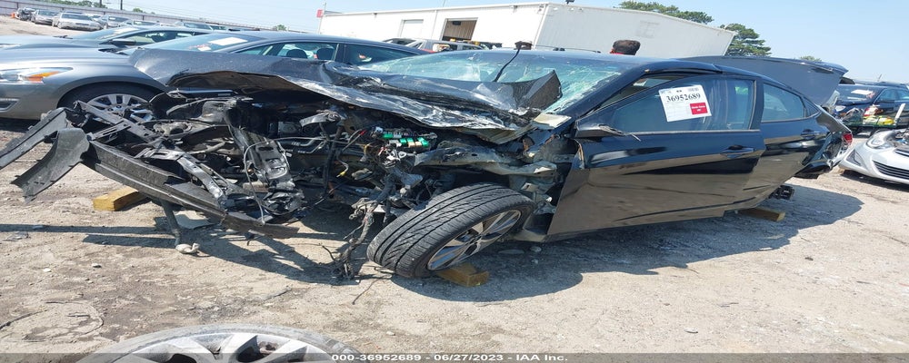 KMHCT4AE2HU348114 2017 HYUNDAI ACCENT photo no. 2