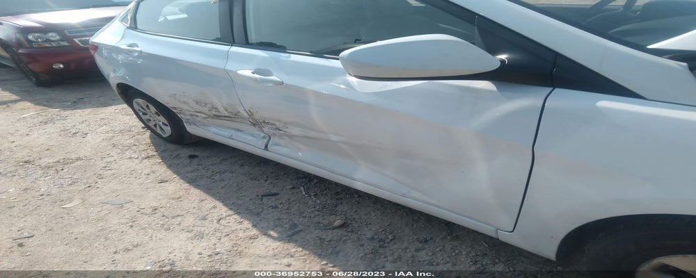 KMHCT4AE6HU314600 2017 HYUNDAI ACCENT photo no. 6