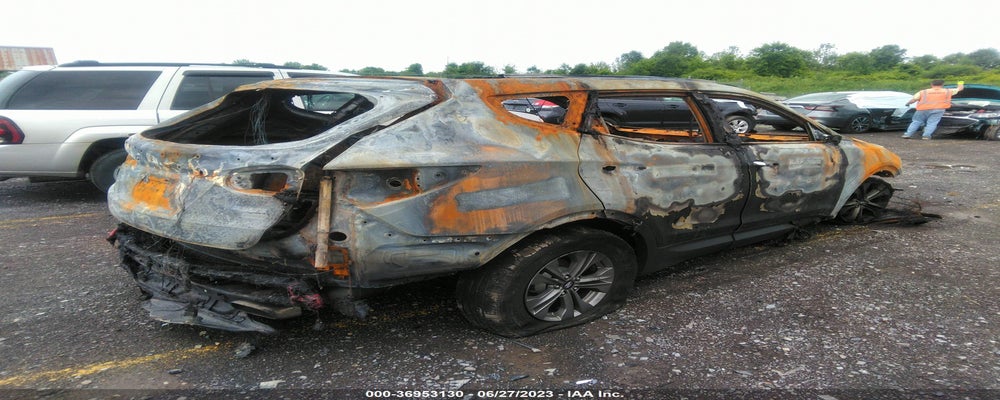 5XYZUDLB3GG337217 2016 HYUNDAI SANTA FE SPORT photo no. 4
