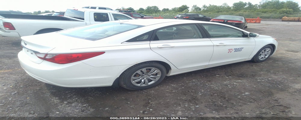5NPEB4AC0CH383137 2012 HYUNDAI SONATA photo no. 4
