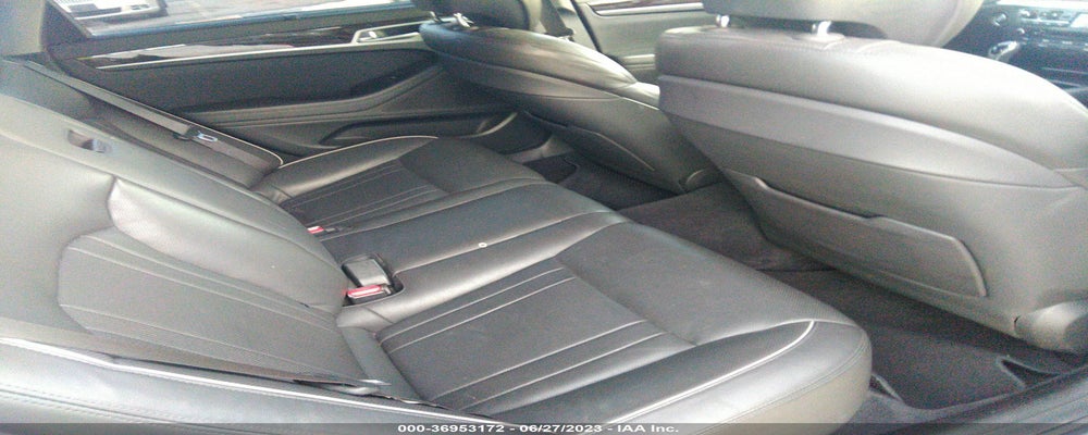 KMHGN4JE9GU141990 2016 HYUNDAI GENESIS photo no. 8