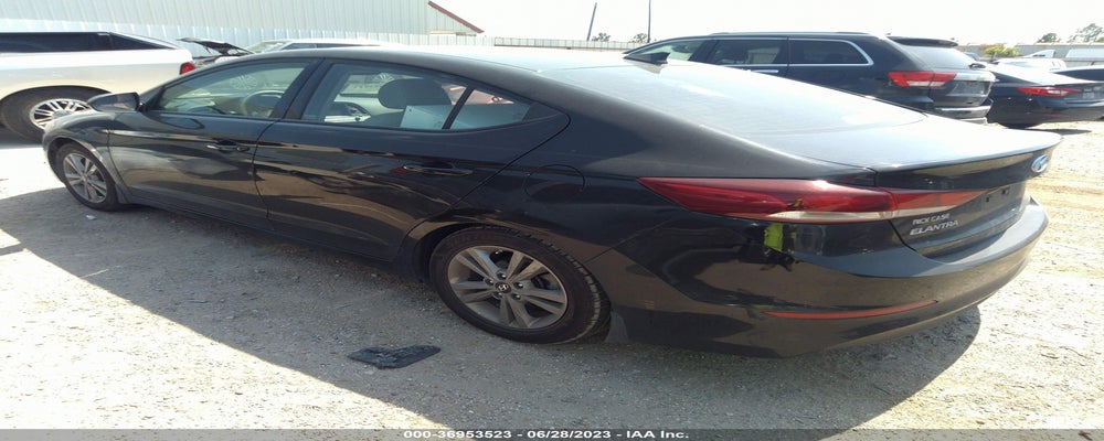 KMHD84LF3JU556939 2018 HYUNDAI ELANTRA photo no. 3
