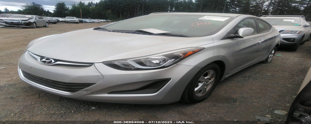 5NPDH4AE5FH646058 2015 HYUNDAI ELANTRA photo no. 2