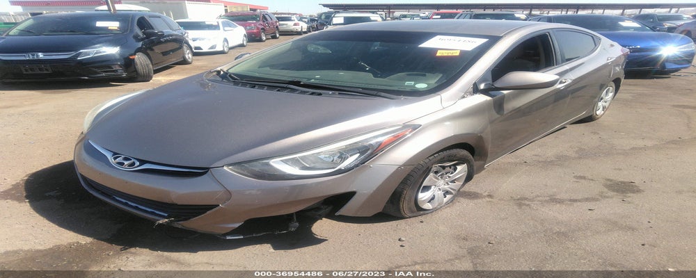 5NPDH4AE9GH774028 2016 HYUNDAI ELANTRA photo no. 2
