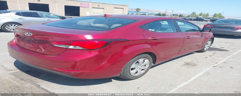 5NPDH4AE3GH699410 2016 HYUNDAI ELANTRA photo no. 4