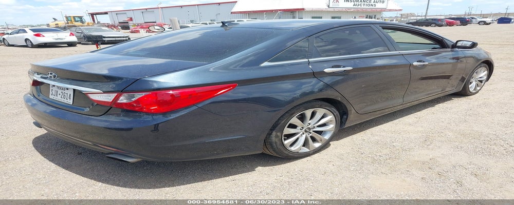 5NPEC4AB8CH400948 2012 HYUNDAI SONATA photo no. 4