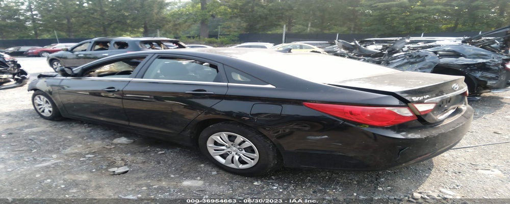 5NPEB4AC1BH237733 2011 HYUNDAI SONATA photo no. 3