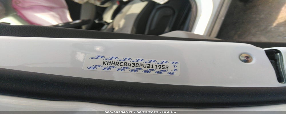 KMHRC8A38PU211953 2023 HYUNDAI VENUE photo no. 9