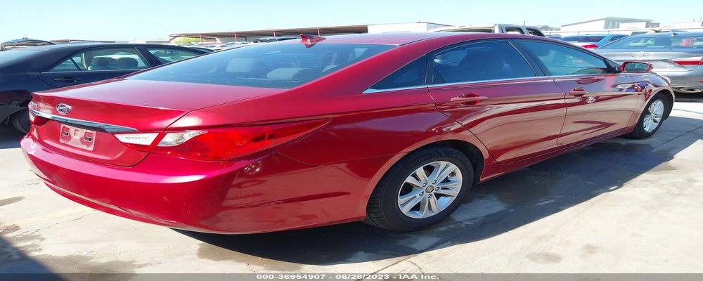 5NPEB4AC8BH037741 2011 HYUNDAI SONATA photo no. 4