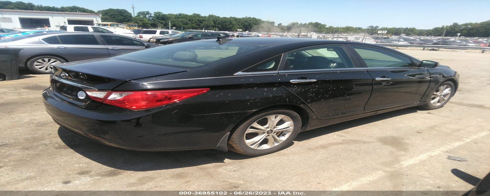 5NPEC4ACXDH603611 2013 HYUNDAI SONATA photo no. 4