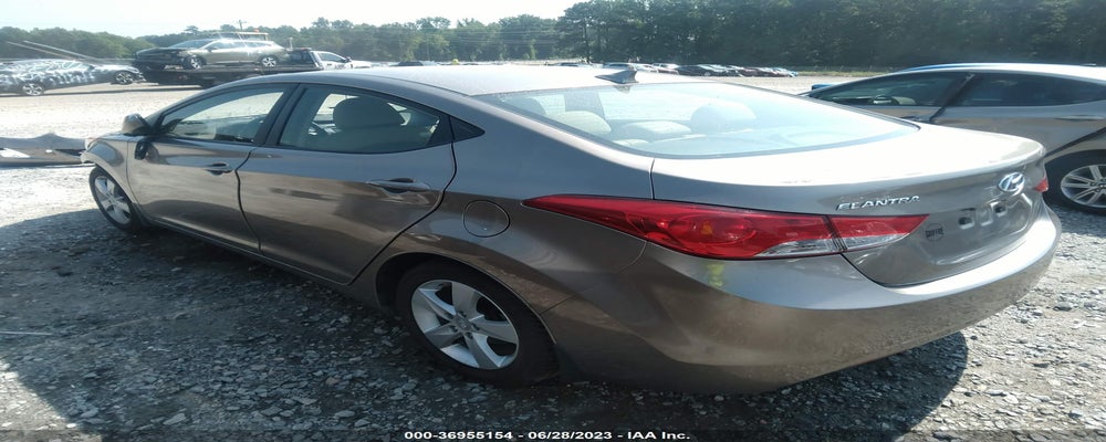 5NPDH4AE5DH228936 2013 HYUNDAI ELANTRA photo no. 3