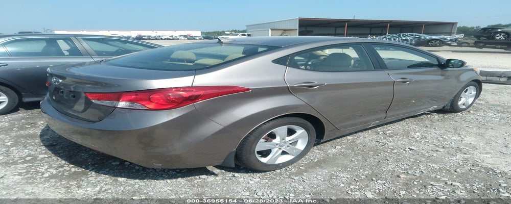 5NPDH4AE5DH228936 2013 HYUNDAI ELANTRA photo no. 4