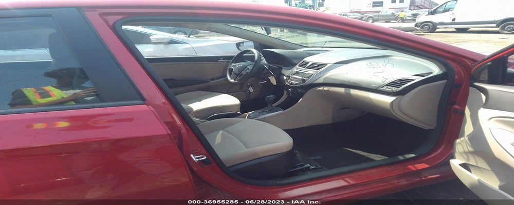 KMHCT4AE3GU955363 2016 HYUNDAI ACCENT photo no. 5