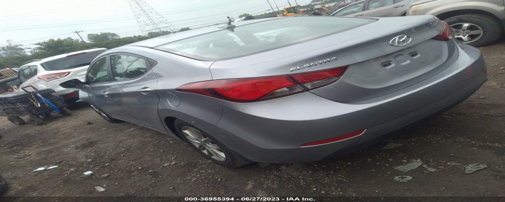 5NPDH4AE9GH693840 2016 HYUNDAI ELANTRA photo no. 3