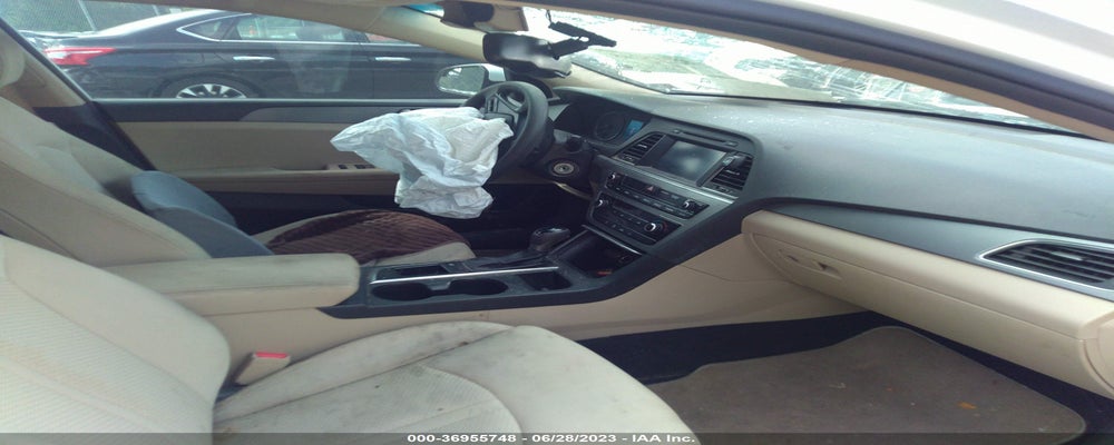 5NPE24AF7GH274948 2016 HYUNDAI SONATA photo no. 5