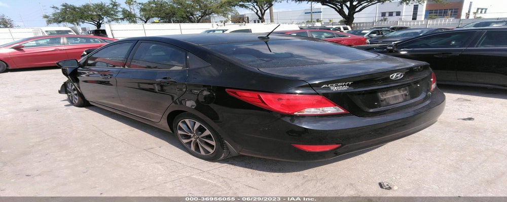KMHCU4AE1FU822855 2015 HYUNDAI ACCENT photo no. 3