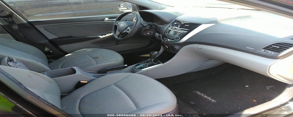 KMHCU4AE1FU822855 2015 HYUNDAI ACCENT photo no. 5