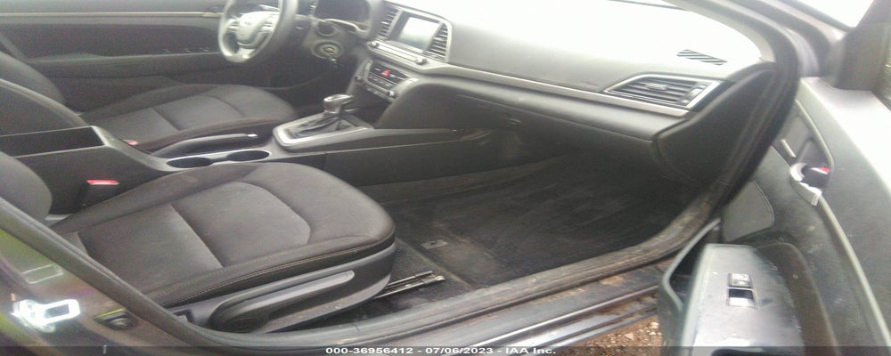 5NPD84LF4JH398464 2018 HYUNDAI ELANTRA photo no. 5