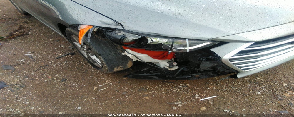 5NPD84LF4JH398464 2018 HYUNDAI ELANTRA photo no. 6