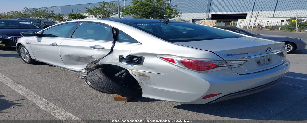 KMHEC4A48FA123288 2015 HYUNDAI SONATA HYBRID photo no. 3
