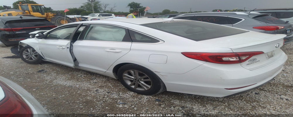 5NPE24AF7HH561112 2017 HYUNDAI SONATA photo no. 3