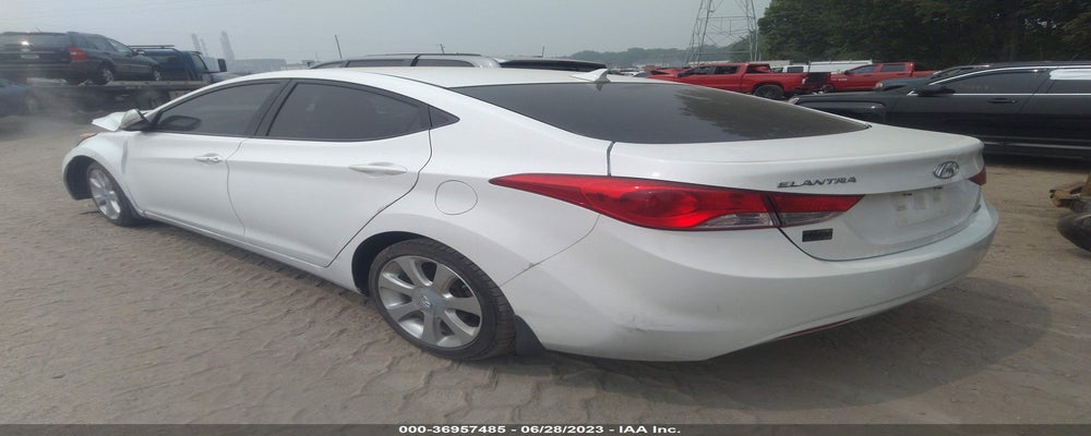 5NPDH4AE1DH310842 2013 HYUNDAI ELANTRA photo no. 3