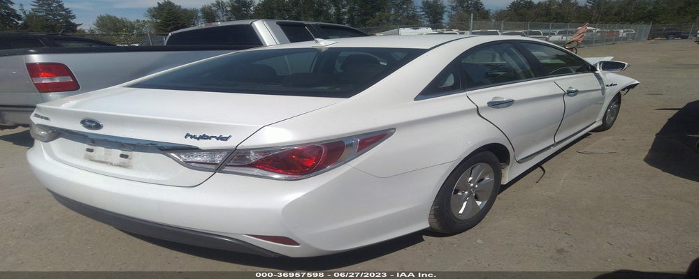 KMHEC4A41EA118111 2014 HYUNDAI SONATA HYBRID photo no. 4