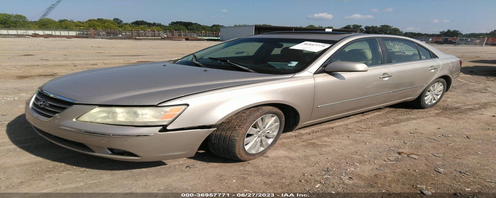 5NPEU4AF1AH595319 2010 HYUNDAI SONATA photo no. 2