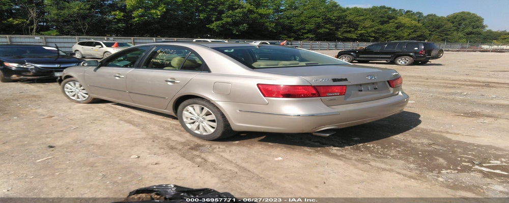 5NPEU4AF1AH595319 2010 HYUNDAI SONATA photo no. 3