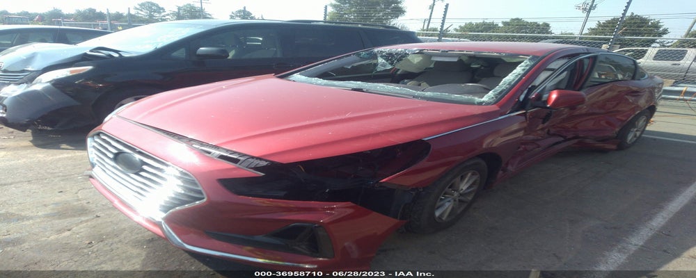5NPE24AF9JH661881 2018 HYUNDAI SONATA photo no. 2