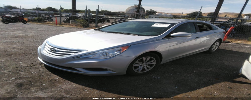 5NPEB4ACXCH413907 2012 HYUNDAI SONATA photo no. 2