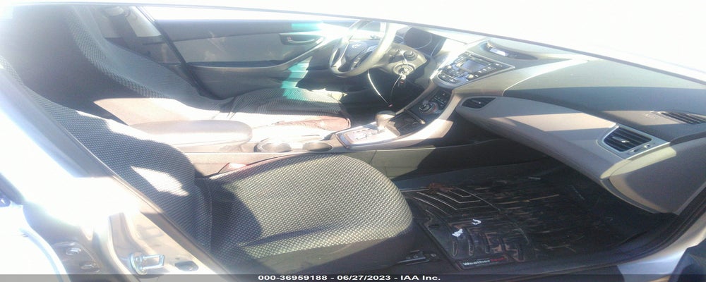5NPDH4AE4DH372865 2013 HYUNDAI ELANTRA photo no. 5