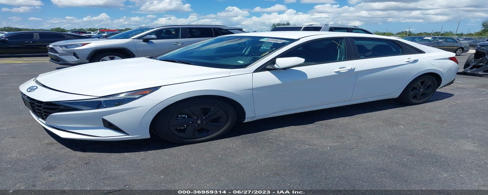 5NPLM4AGXMH013271 2021 HYUNDAI ELANTRA photo no. 2