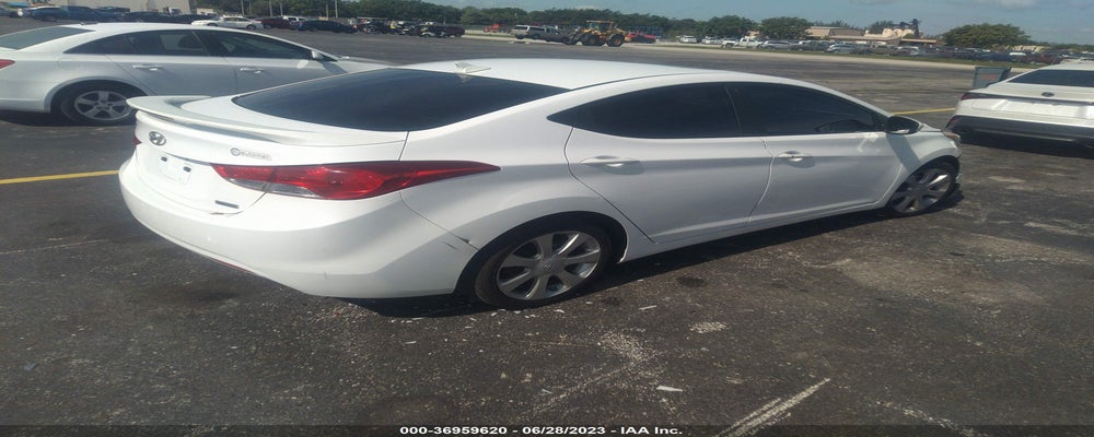 5NPDH4AE5DH387035 2013 HYUNDAI ELANTRA photo no. 4