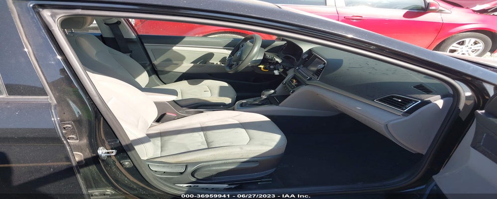 5NPD84LF1JH213836 2018 HYUNDAI ELANTRA photo no. 5