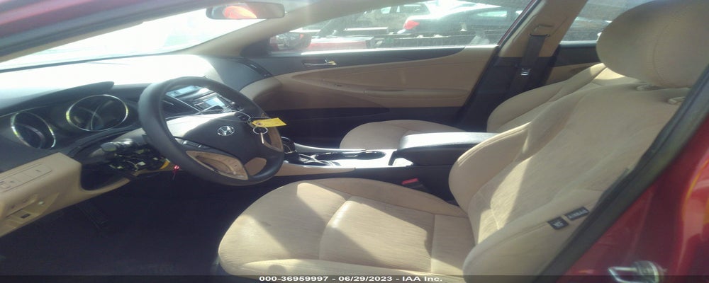 5NPEB4AC8BH131568 2011 HYUNDAI SONATA photo no. 5